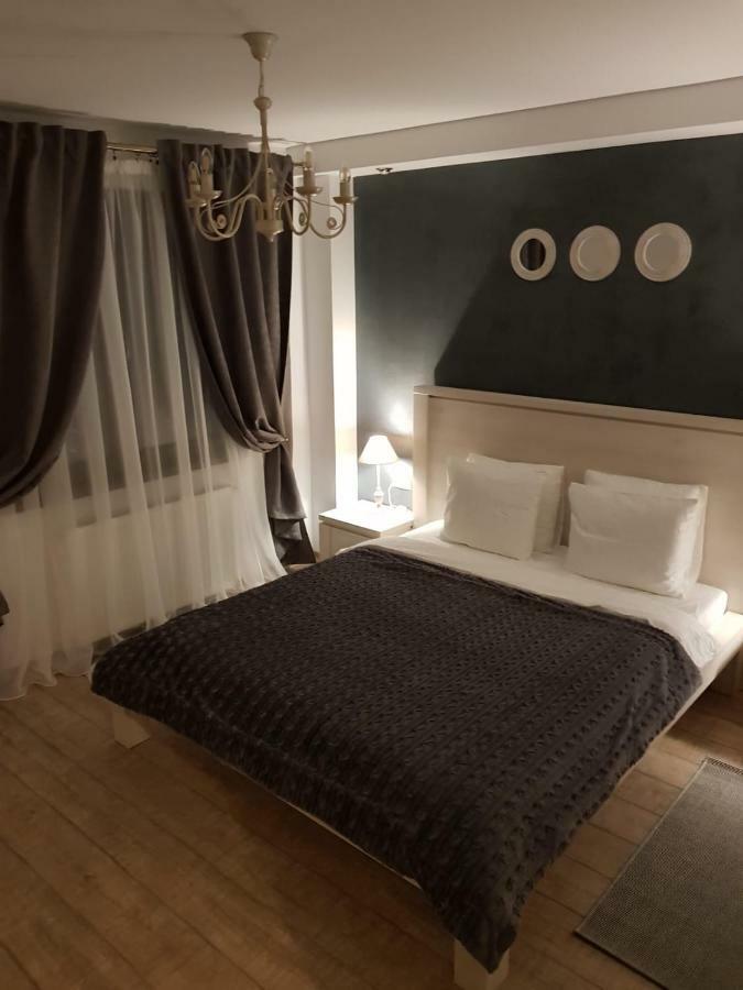 Apartament 2 Camere Ultracentral Râmnicu Vâlcea Exteriör bild