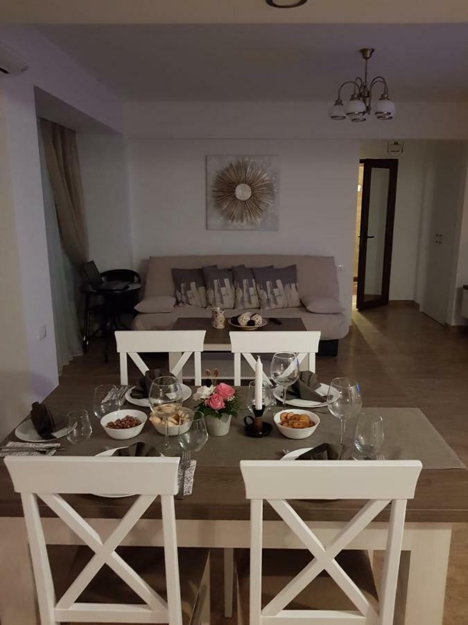 Apartament 2 Camere Ultracentral Râmnicu Vâlcea Exteriör bild