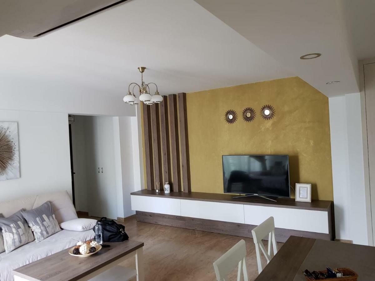 Apartament 2 Camere Ultracentral Râmnicu Vâlcea Exteriör bild
