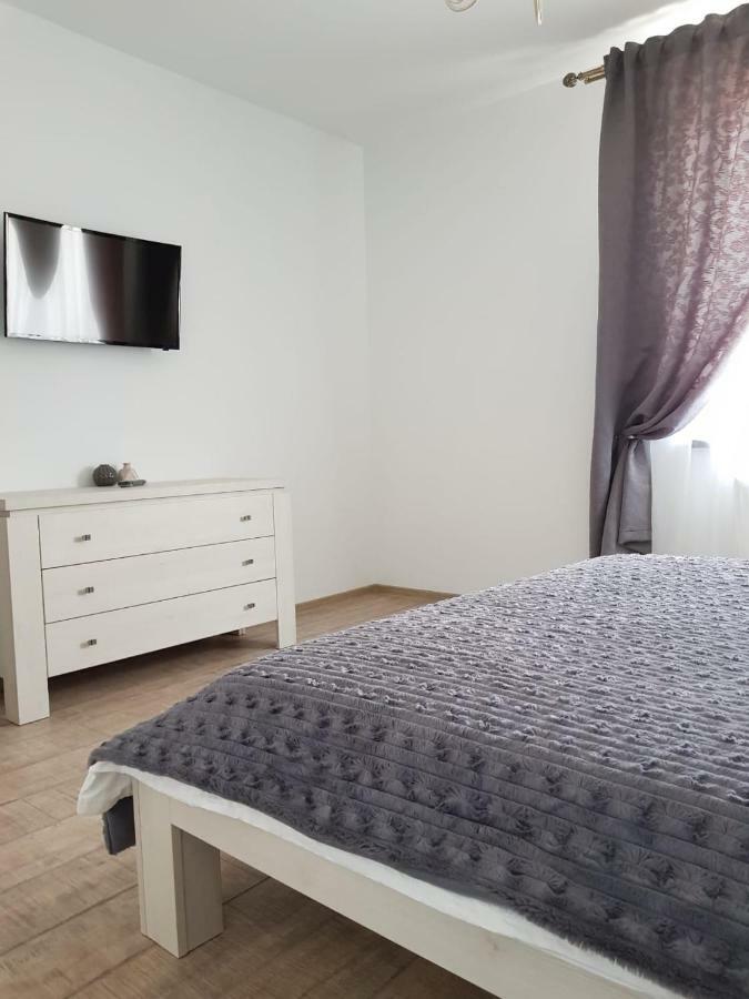 Apartament 2 Camere Ultracentral Râmnicu Vâlcea Exteriör bild