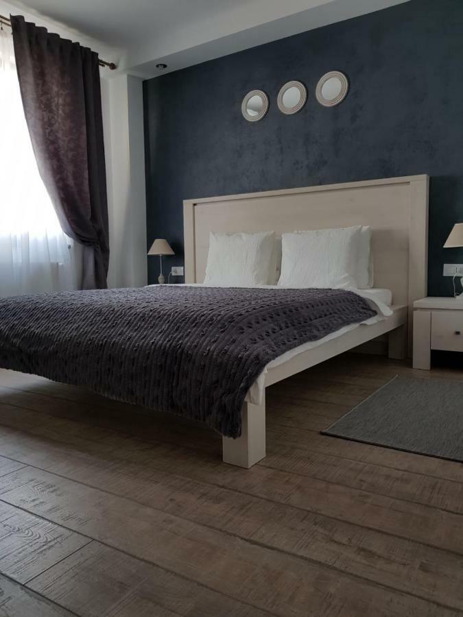 Apartament 2 Camere Ultracentral Râmnicu Vâlcea Exteriör bild