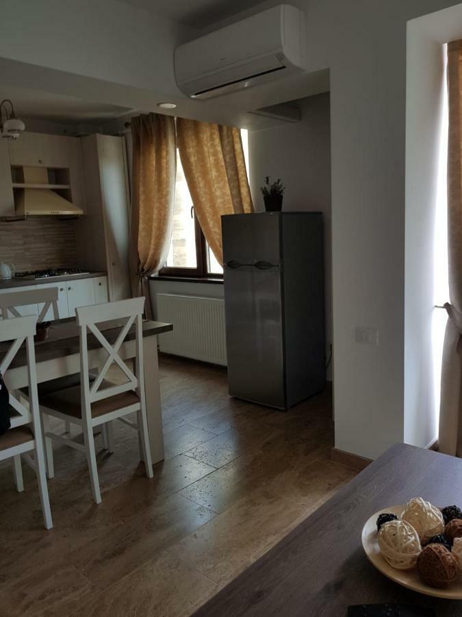 Apartament 2 Camere Ultracentral Râmnicu Vâlcea Exteriör bild