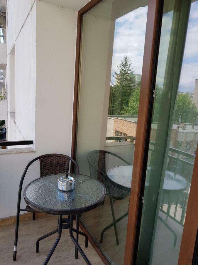 Apartament 2 Camere Ultracentral Râmnicu Vâlcea Exteriör bild